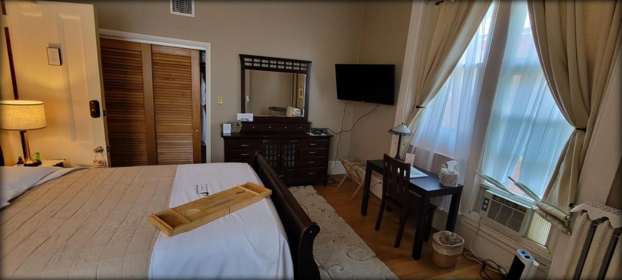 Inn At The Agora Lewiston Bagian luar foto