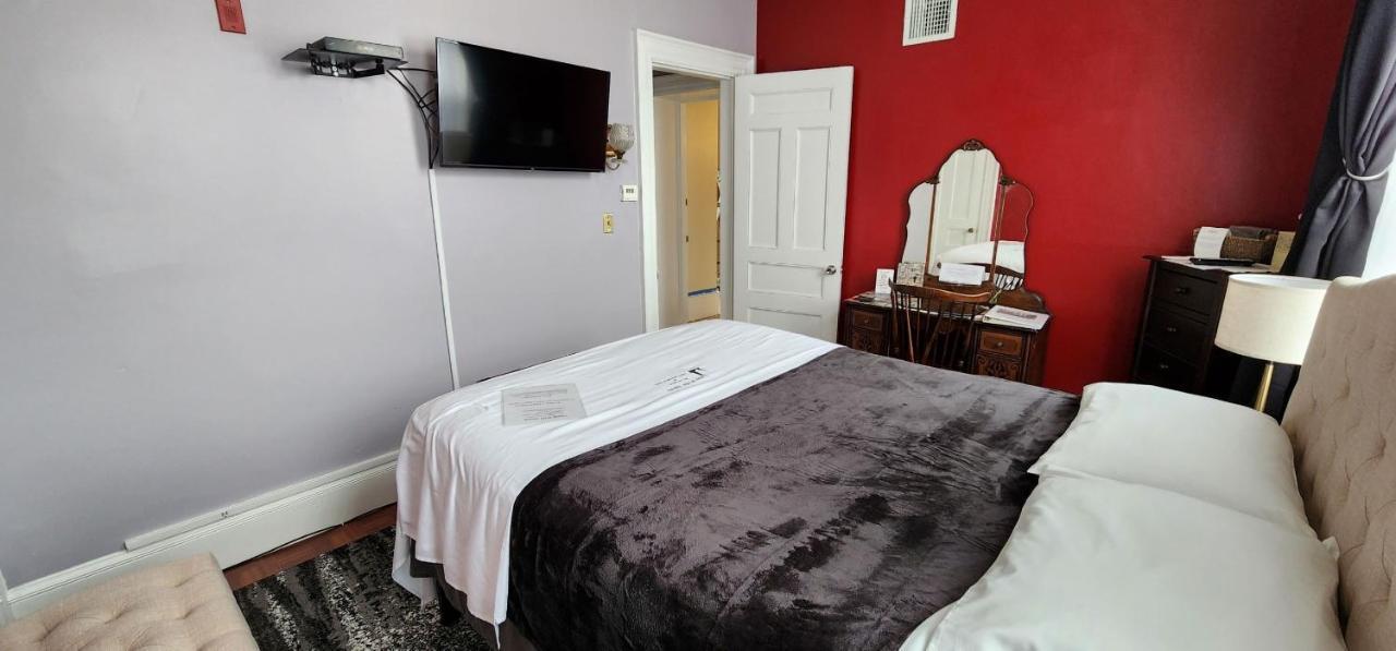 Inn At The Agora Lewiston Bagian luar foto