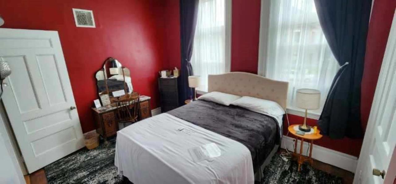 Inn At The Agora Lewiston Bagian luar foto
