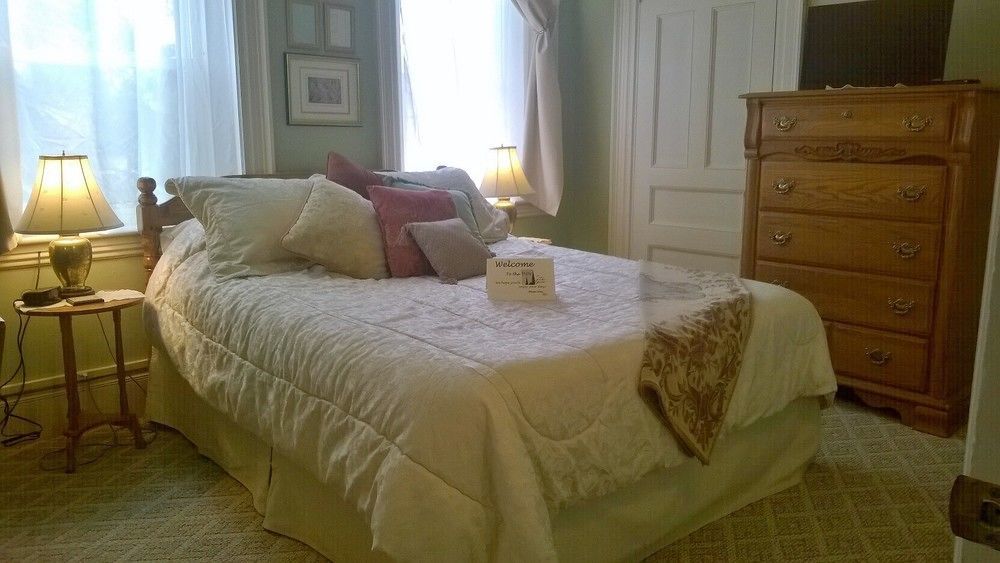 Inn At The Agora Lewiston Bagian luar foto