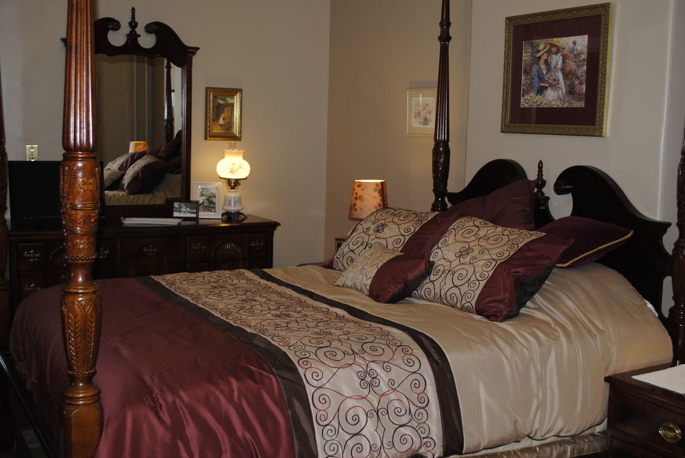 Inn At The Agora Lewiston Bagian luar foto